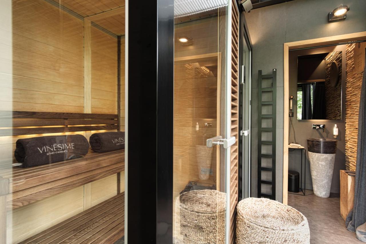 Le Domaine Des Pres Verts Suites & Chambres Avec Jacuzzi Privatif Jouey Esterno foto